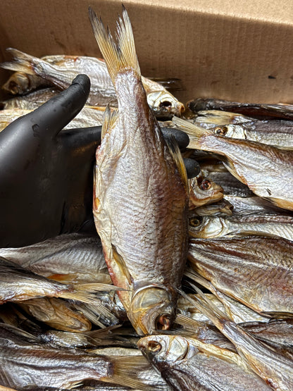 Dried Young Taran with Caviar 100%