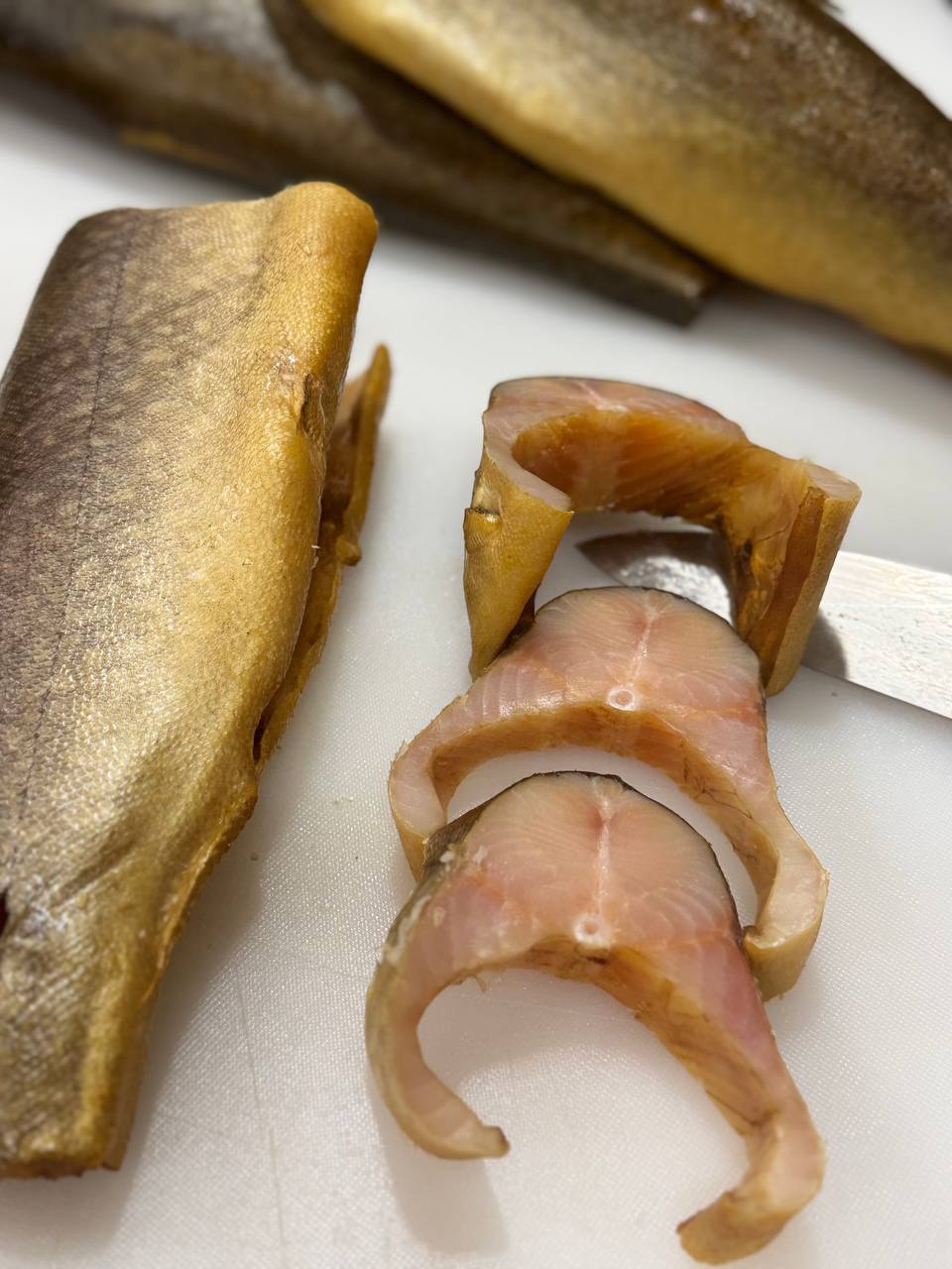 Cold Smoked Muksun (Муксун холодного копчения) - Fish.Snacks.USA