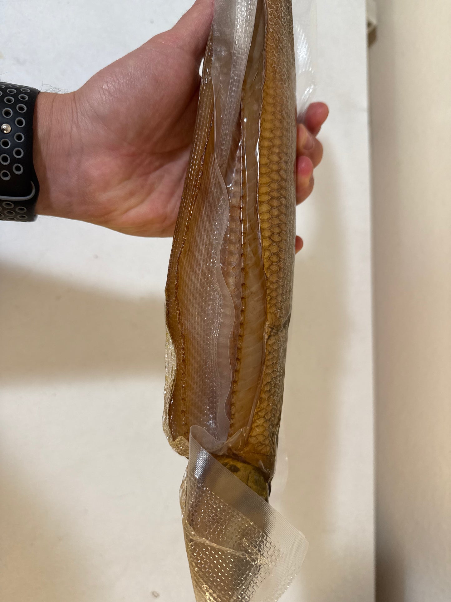Cold Smoked Muksun (Муксун холодного копчения) - Fish.Snacks.USA