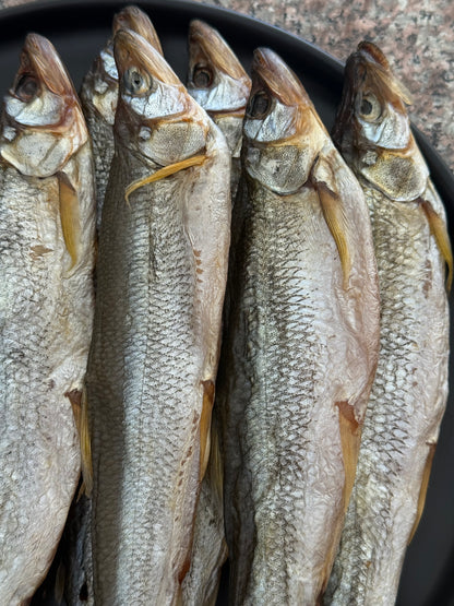 Dried Smelt with Roe (Корюшка Дальневосточная с икрой)