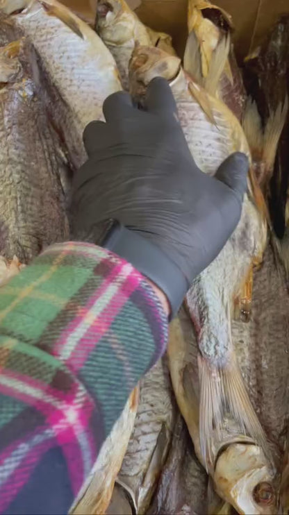 Dried Taran Medium with caviar (Вяленая Тарань с икрой 100%) 2pcs in a Pack 500g